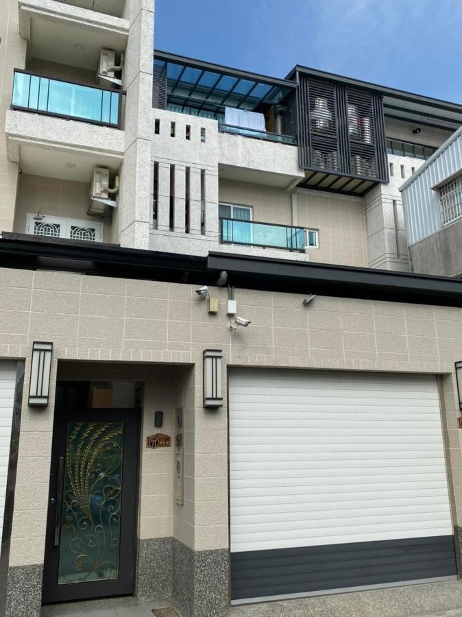 《別有洞天》太空梭電梯星光民宿 T'ai-tung エクステリア 写真
