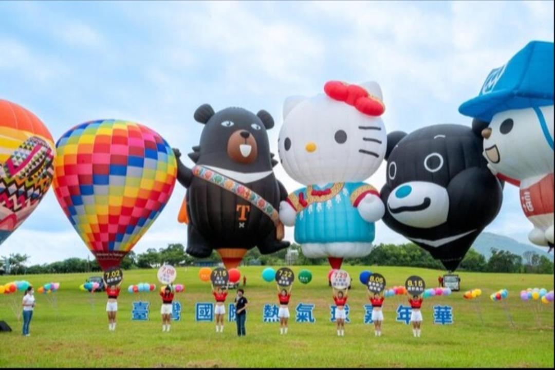 《別有洞天》太空梭電梯星光民宿 T'ai-tung エクステリア 写真